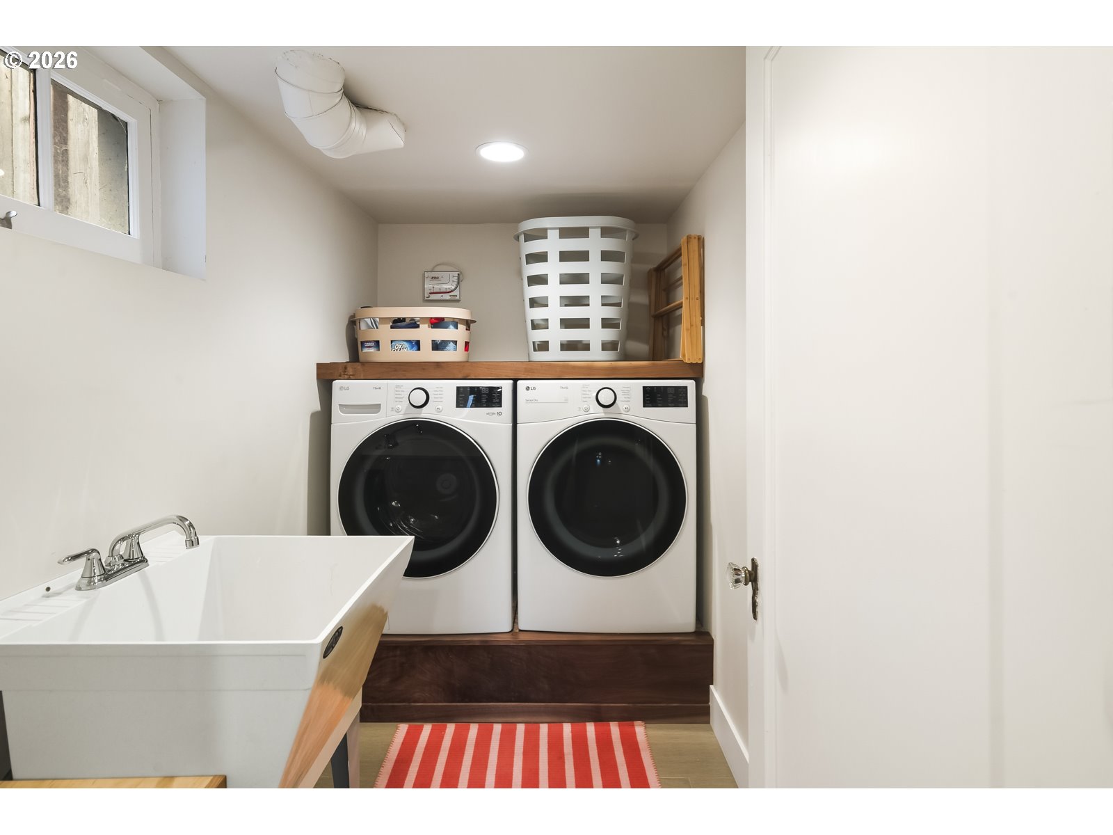 4033 NE KLICKITAT ST