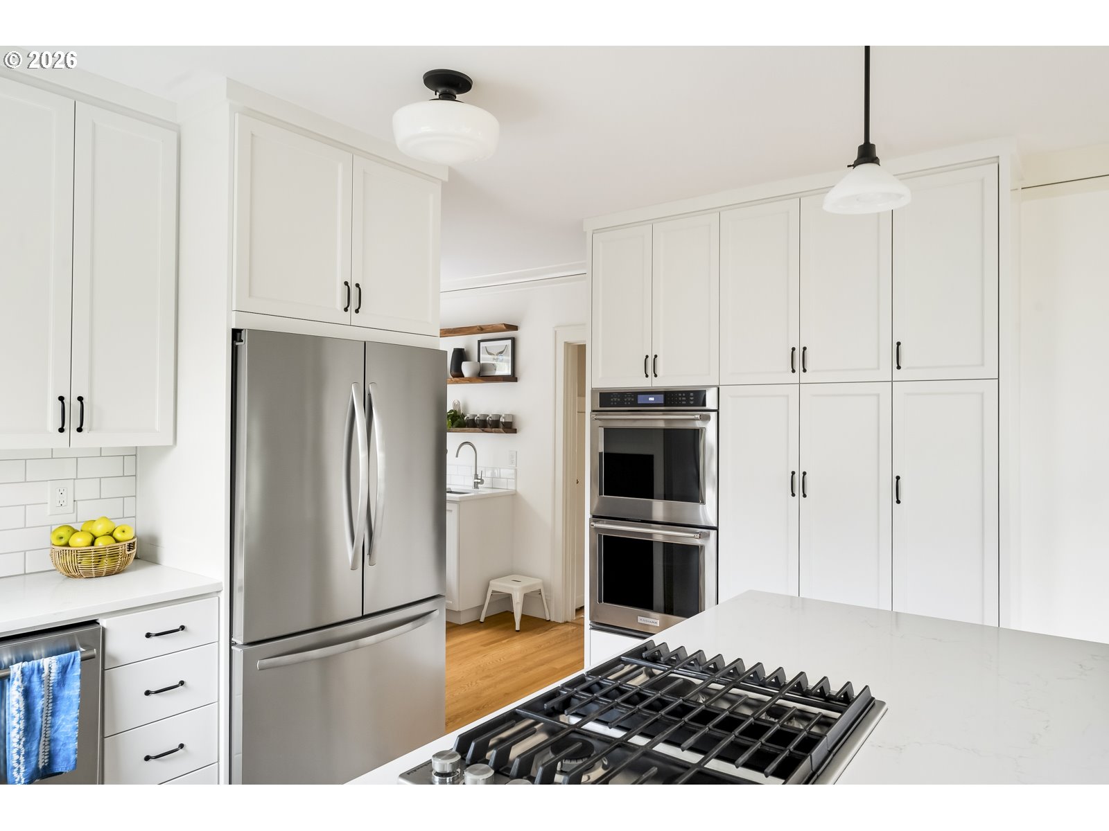 4033 NE KLICKITAT ST