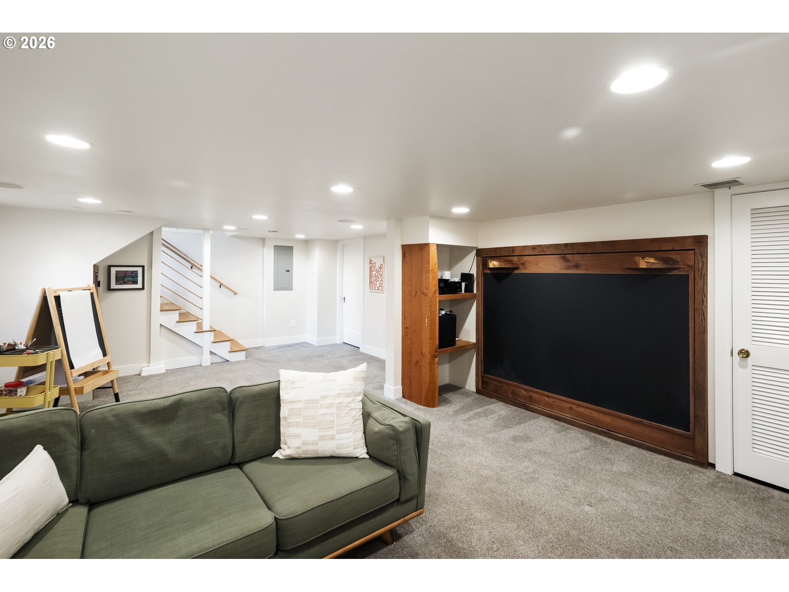 4033 NE KLICKITAT ST