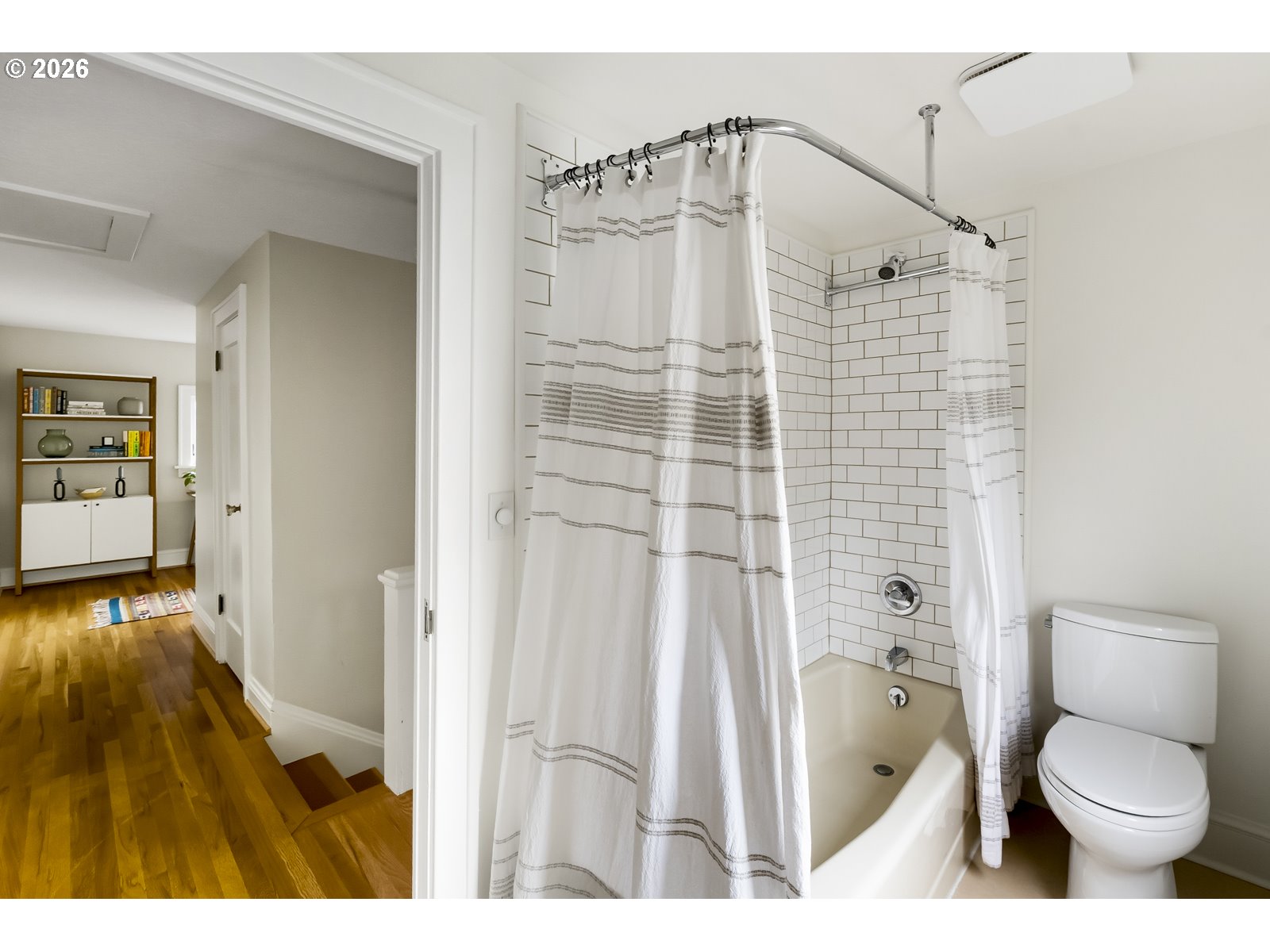 4033 NE KLICKITAT ST