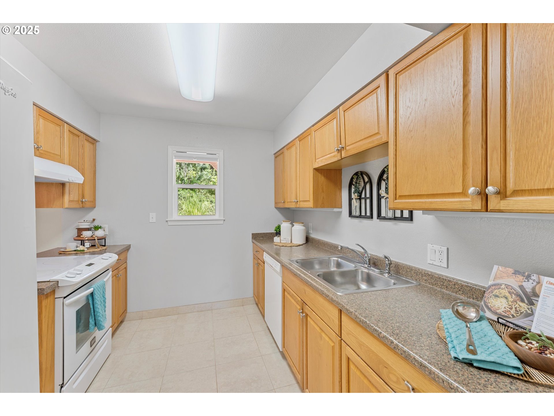 13655 SW BRIGHTWOOD ST