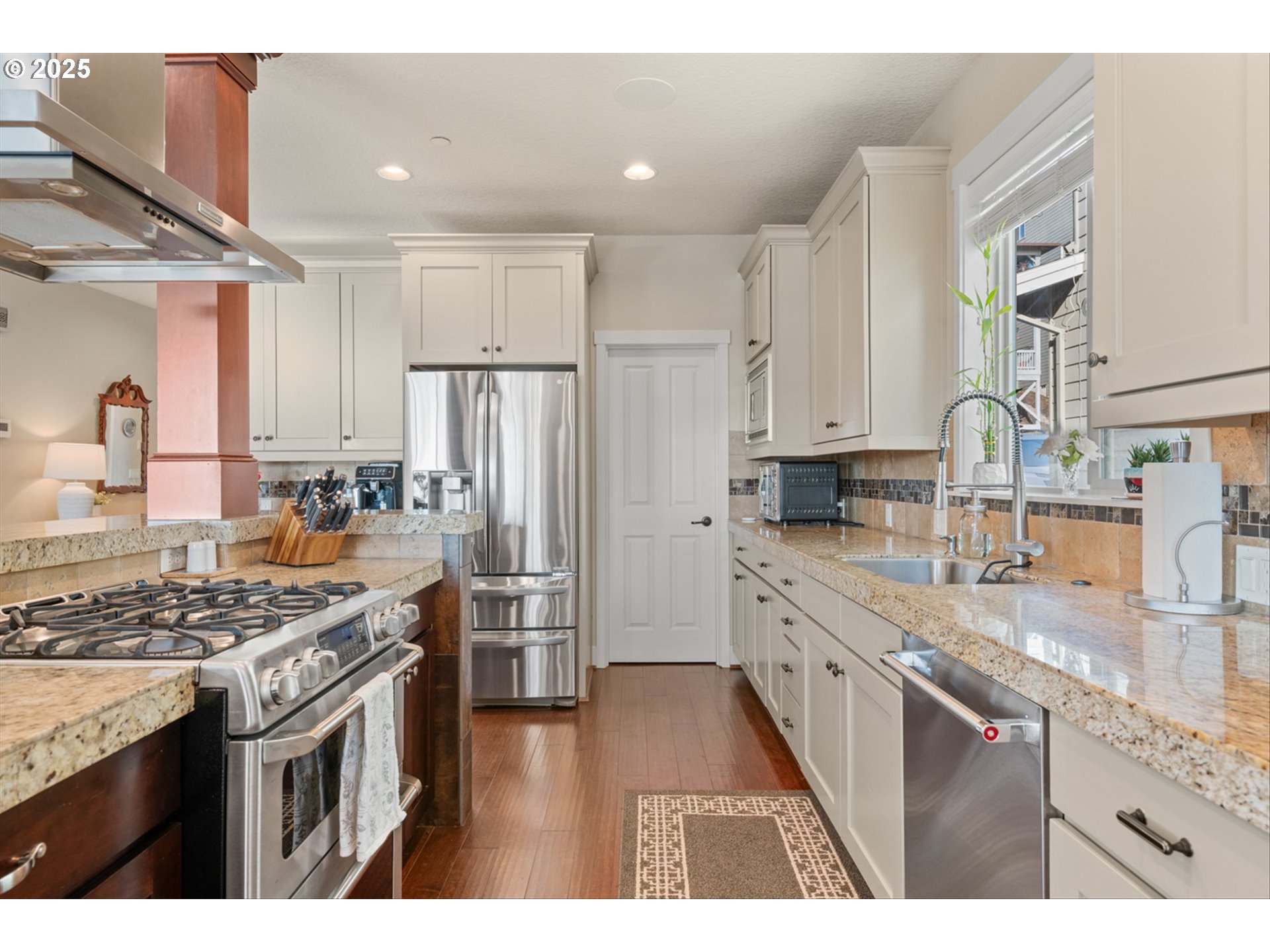 15408 SW ARLINGTON TER, Portland