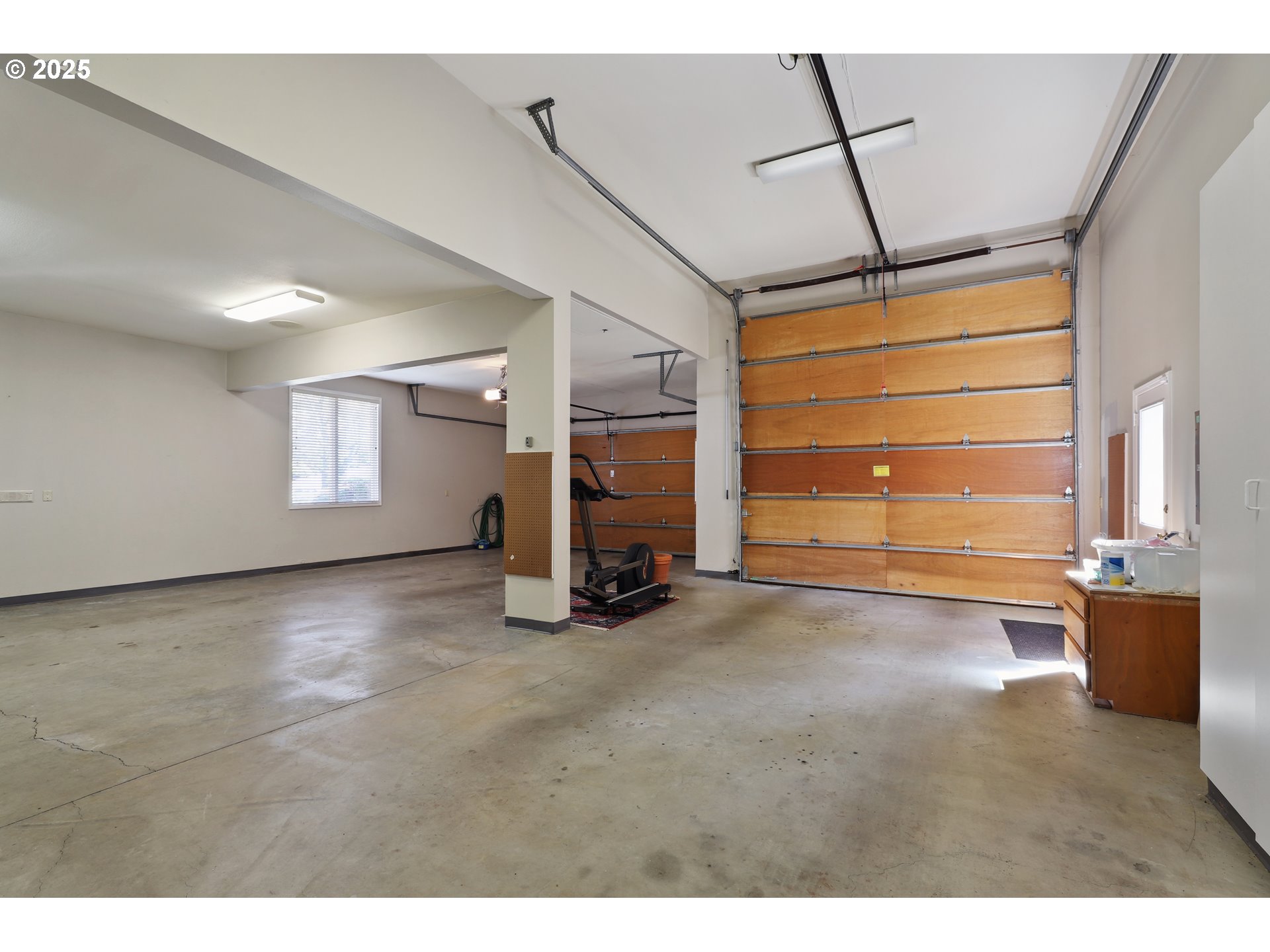 3147 NW 114TH TER