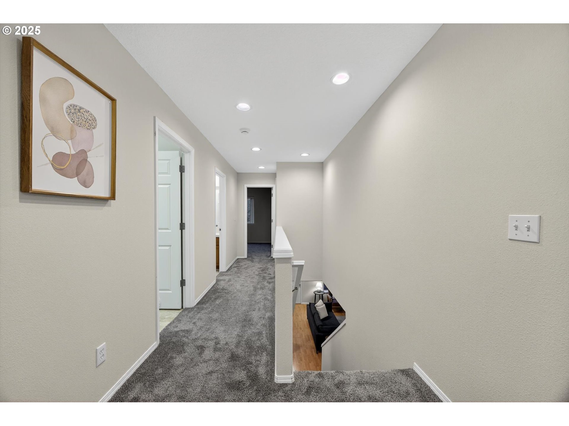 5658 NE ORENCO GARDENS DR