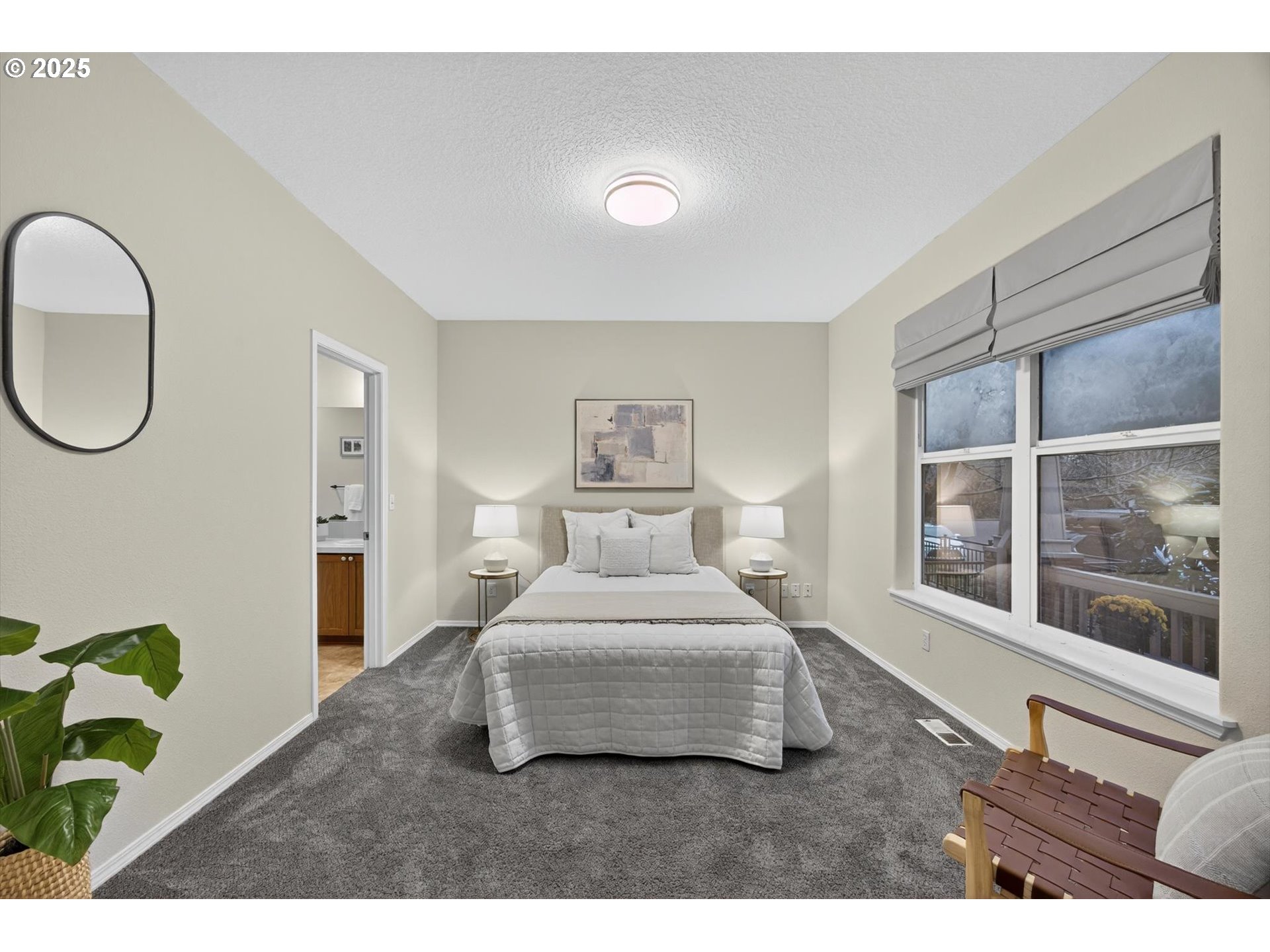 5658 NE ORENCO GARDENS DR