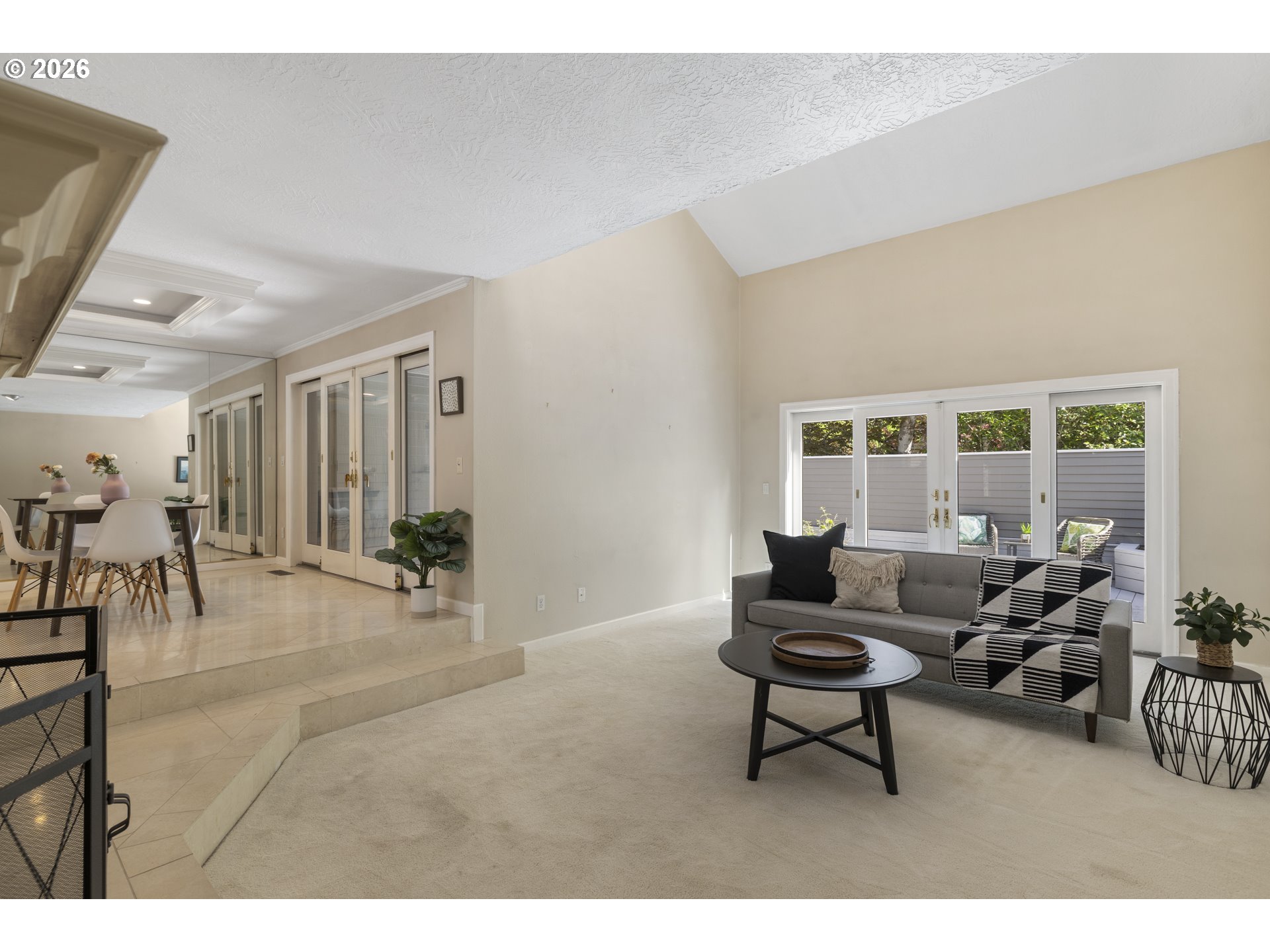 32 GREENRIDGE CT