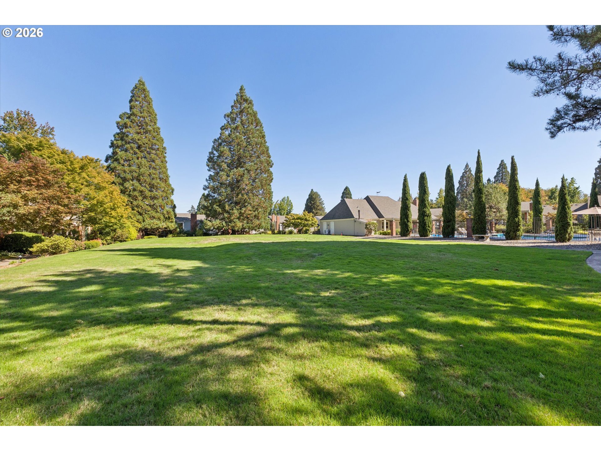1325 BONNIEBRAE DR