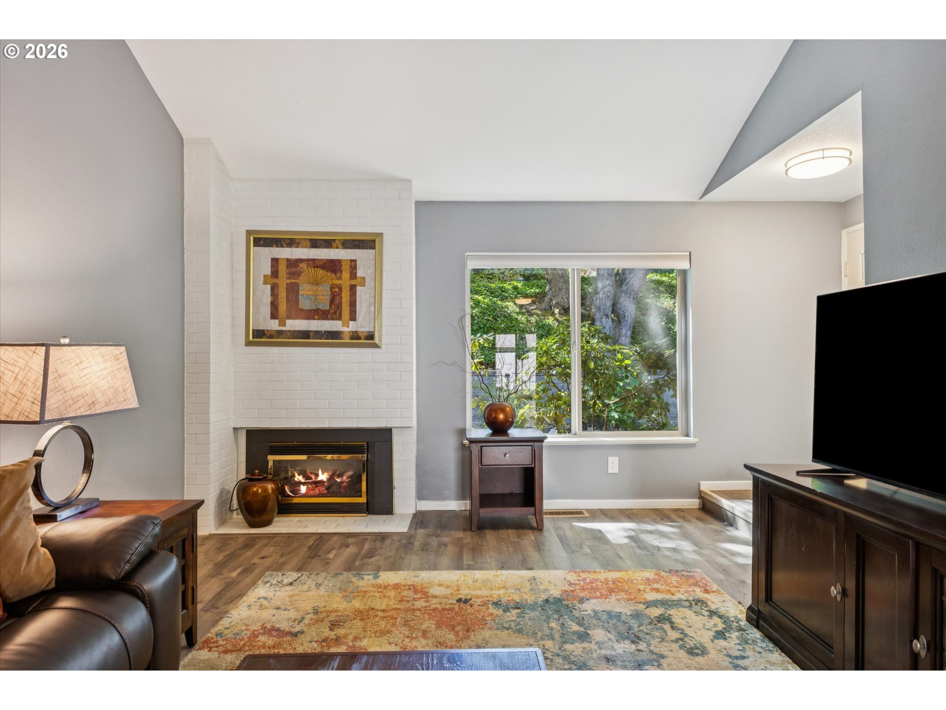 1325 BONNIEBRAE DR