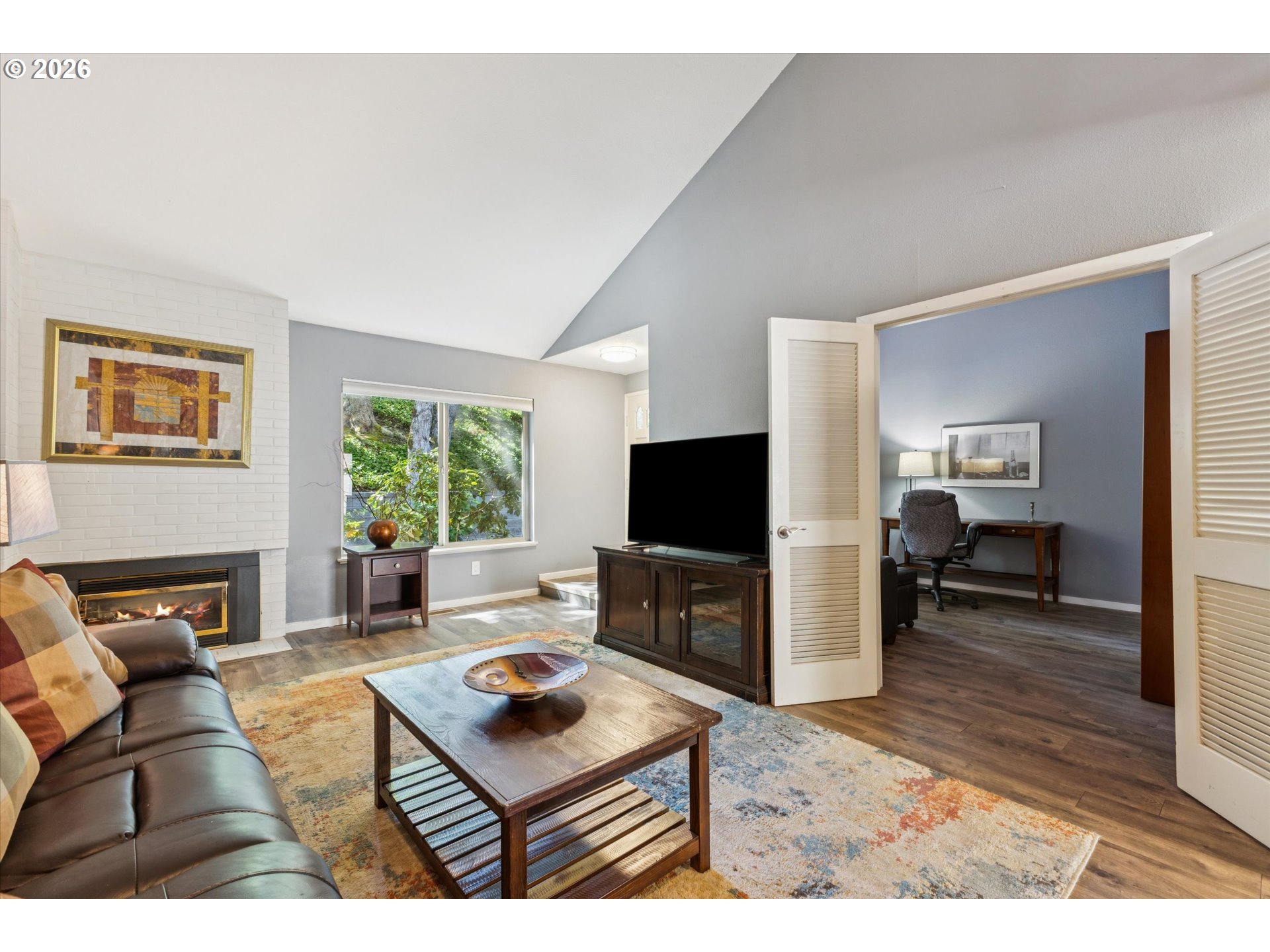 1325 BONNIEBRAE DR