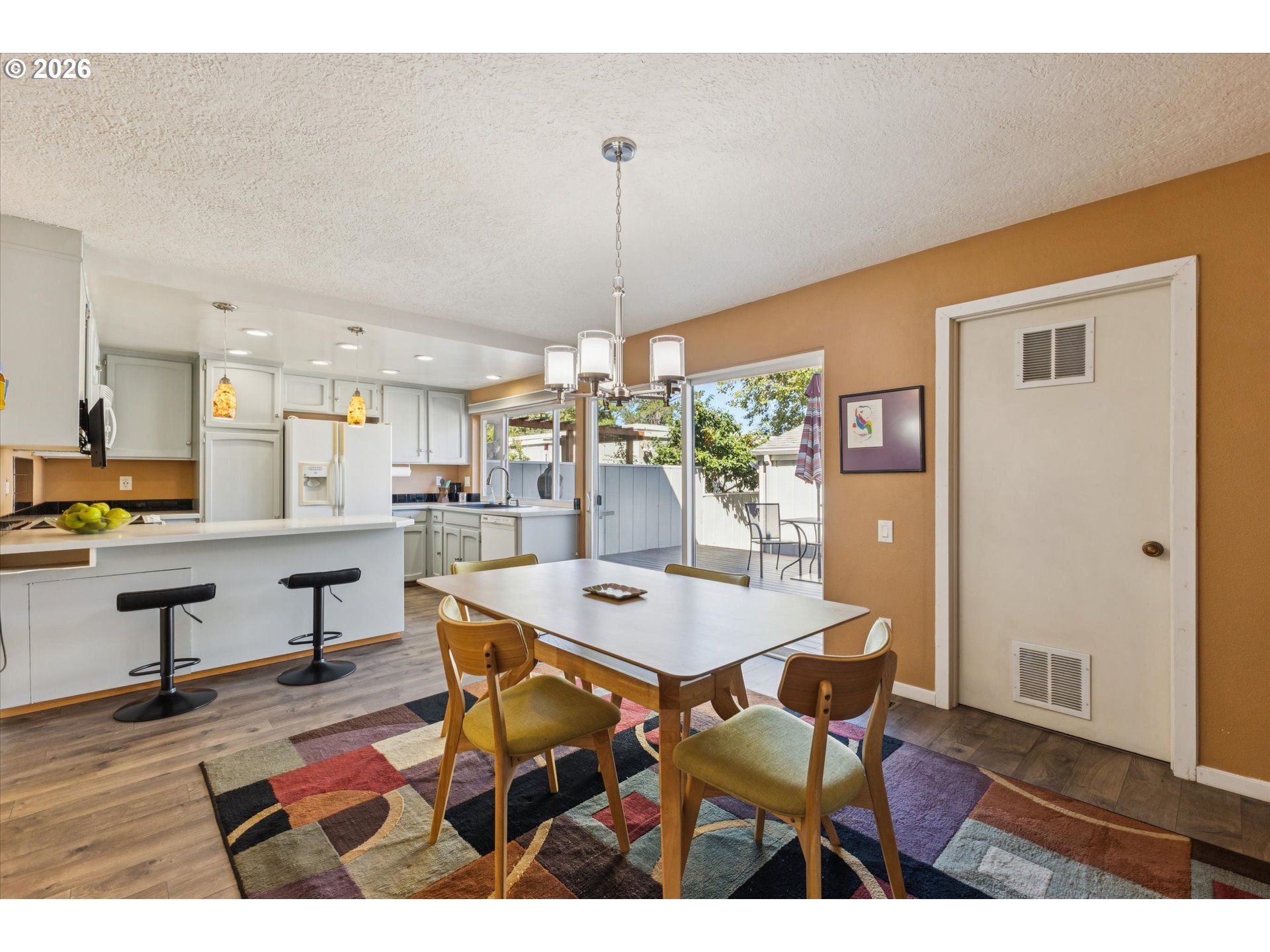 1325 BONNIEBRAE DR