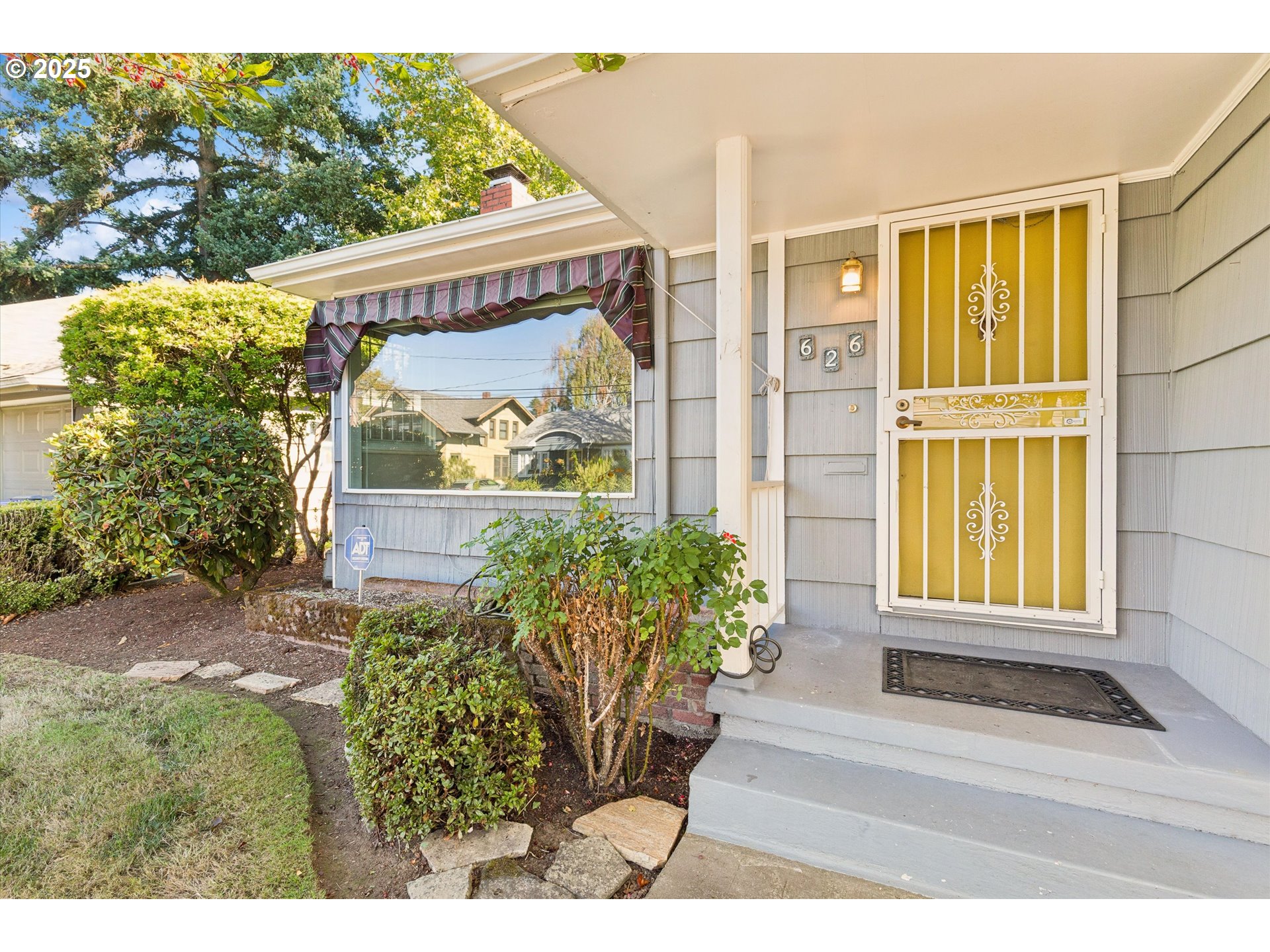 626 SE 49TH AVE
