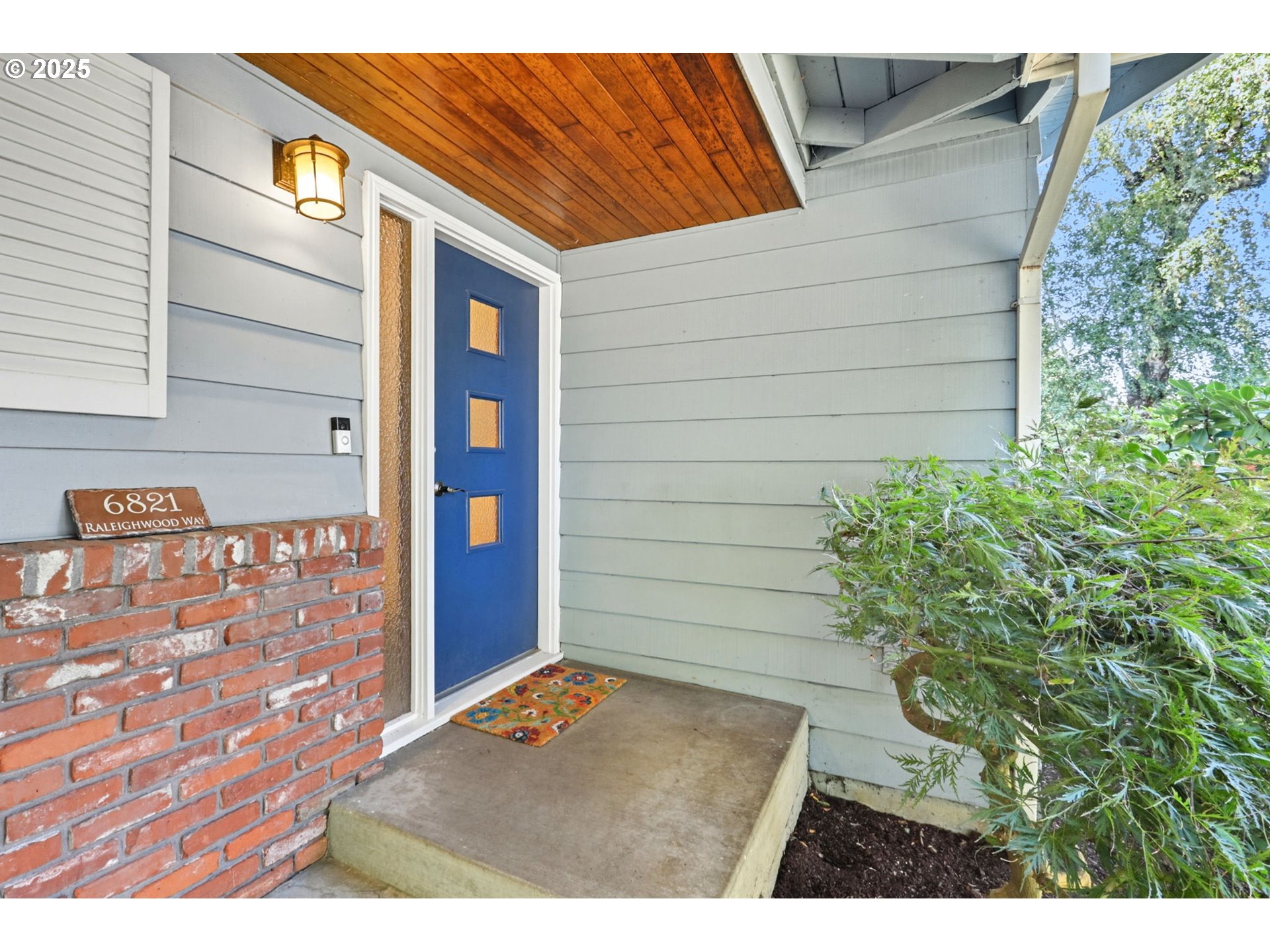 6821 SW RALEIGHWOOD WAY
