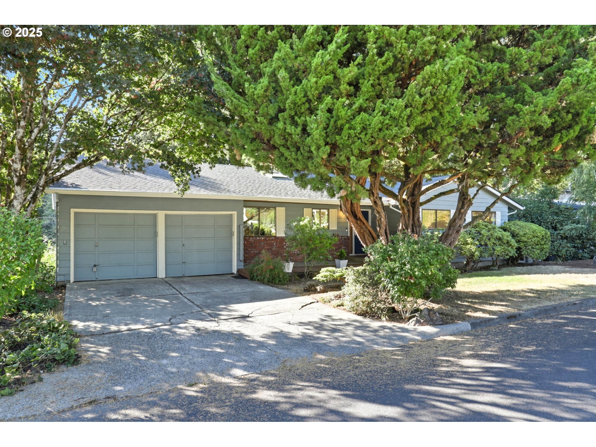 6821 SW RALEIGHWOOD WAY