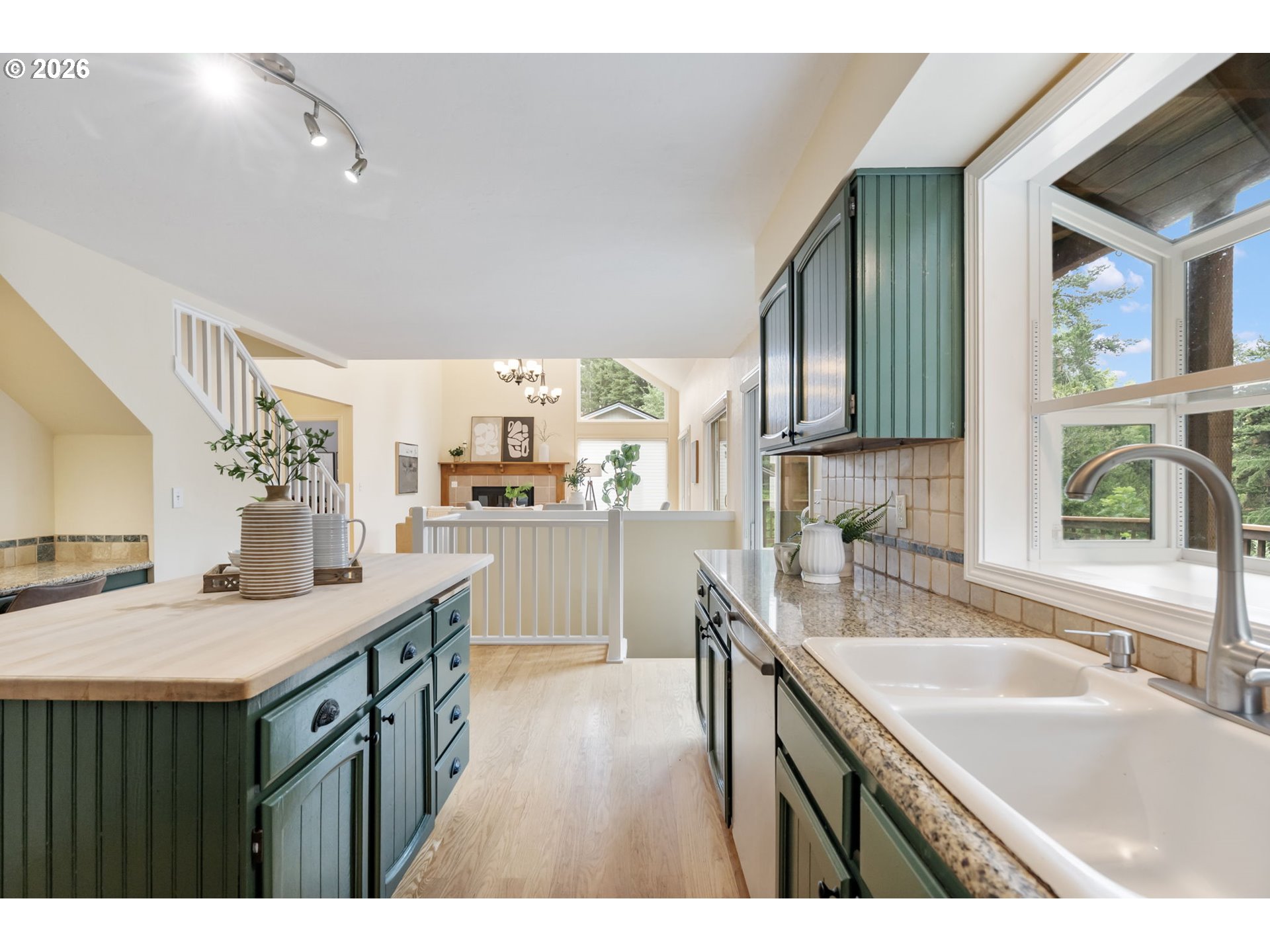 1473 GREENTREE CIR