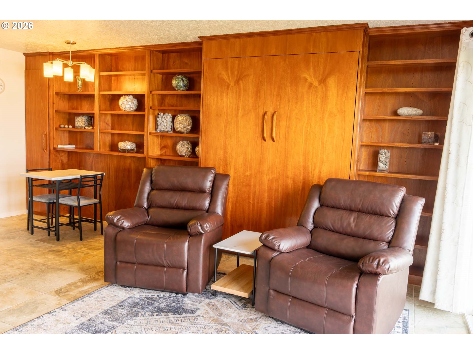 4229 SW BEACH AVE 9