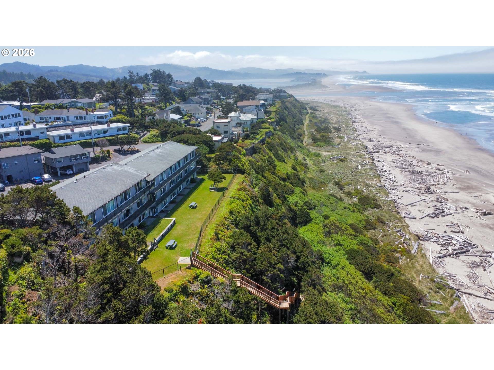 4229 SW BEACH AVE 9