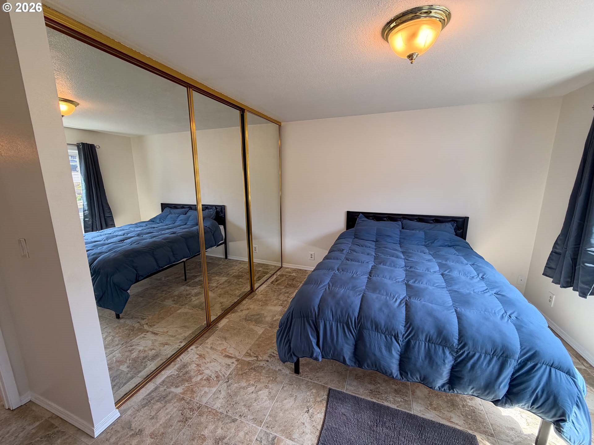 4229 SW BEACH AVE 9