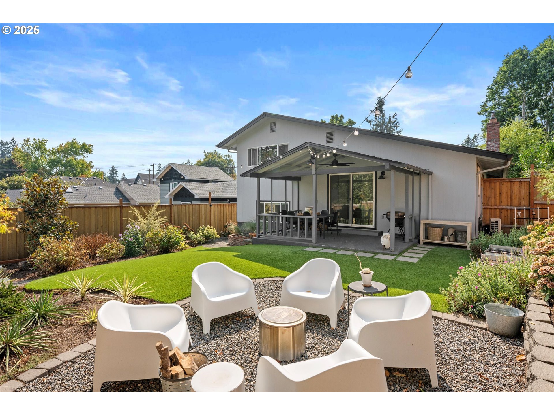 1515 SW CARSON ST
