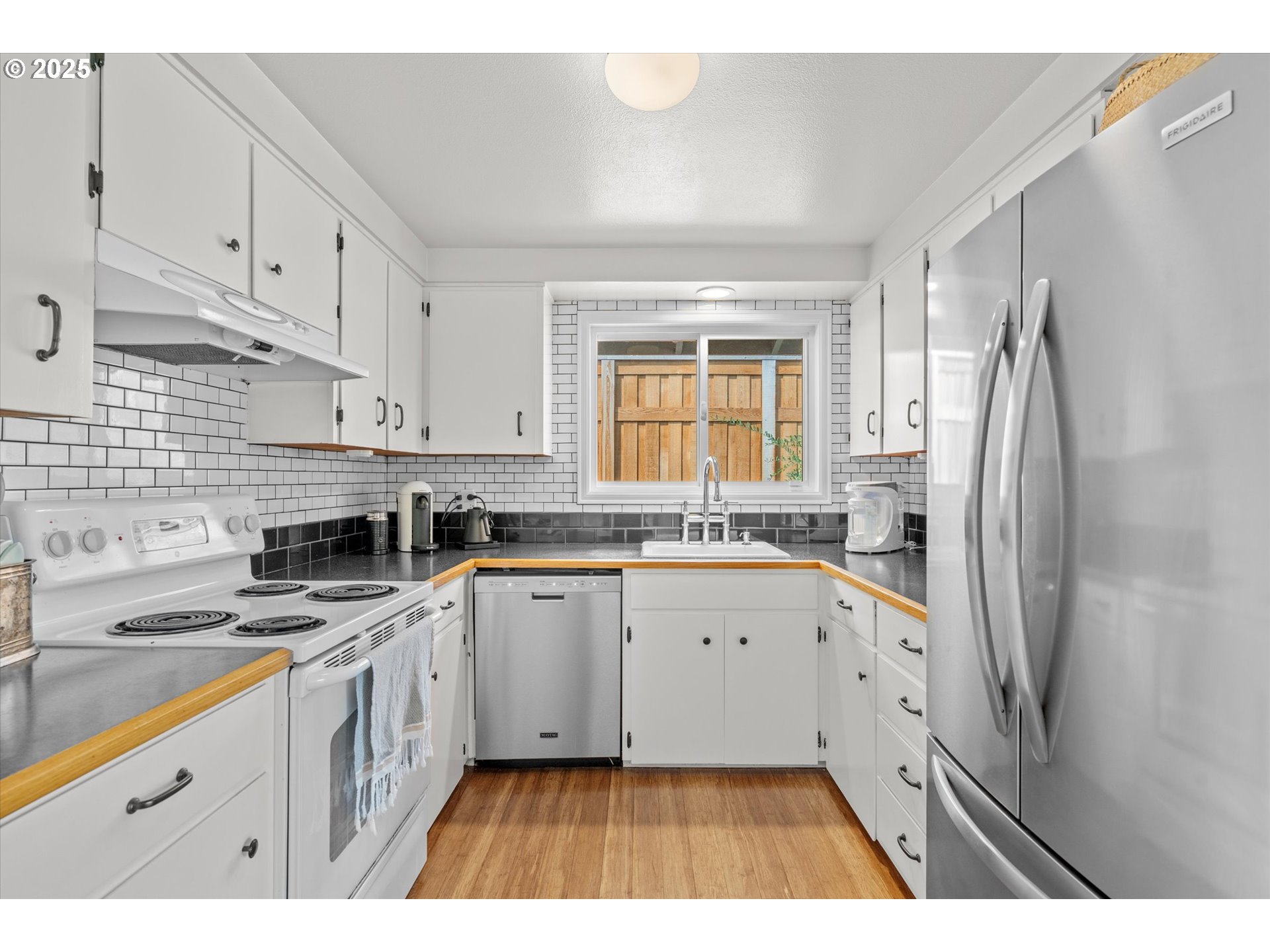 1515 SW CARSON ST