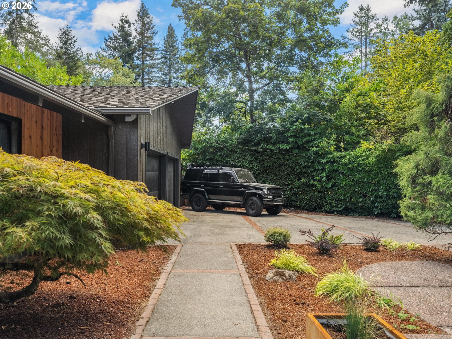 5100 SW LAURELWOOD AVE