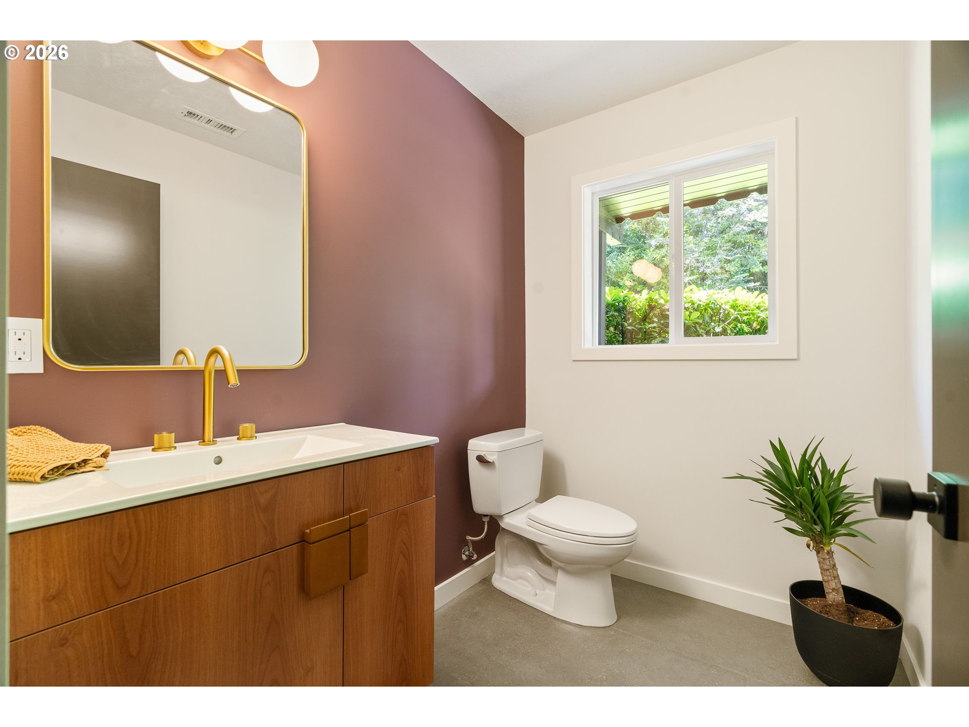 5100 SW LAURELWOOD AVE