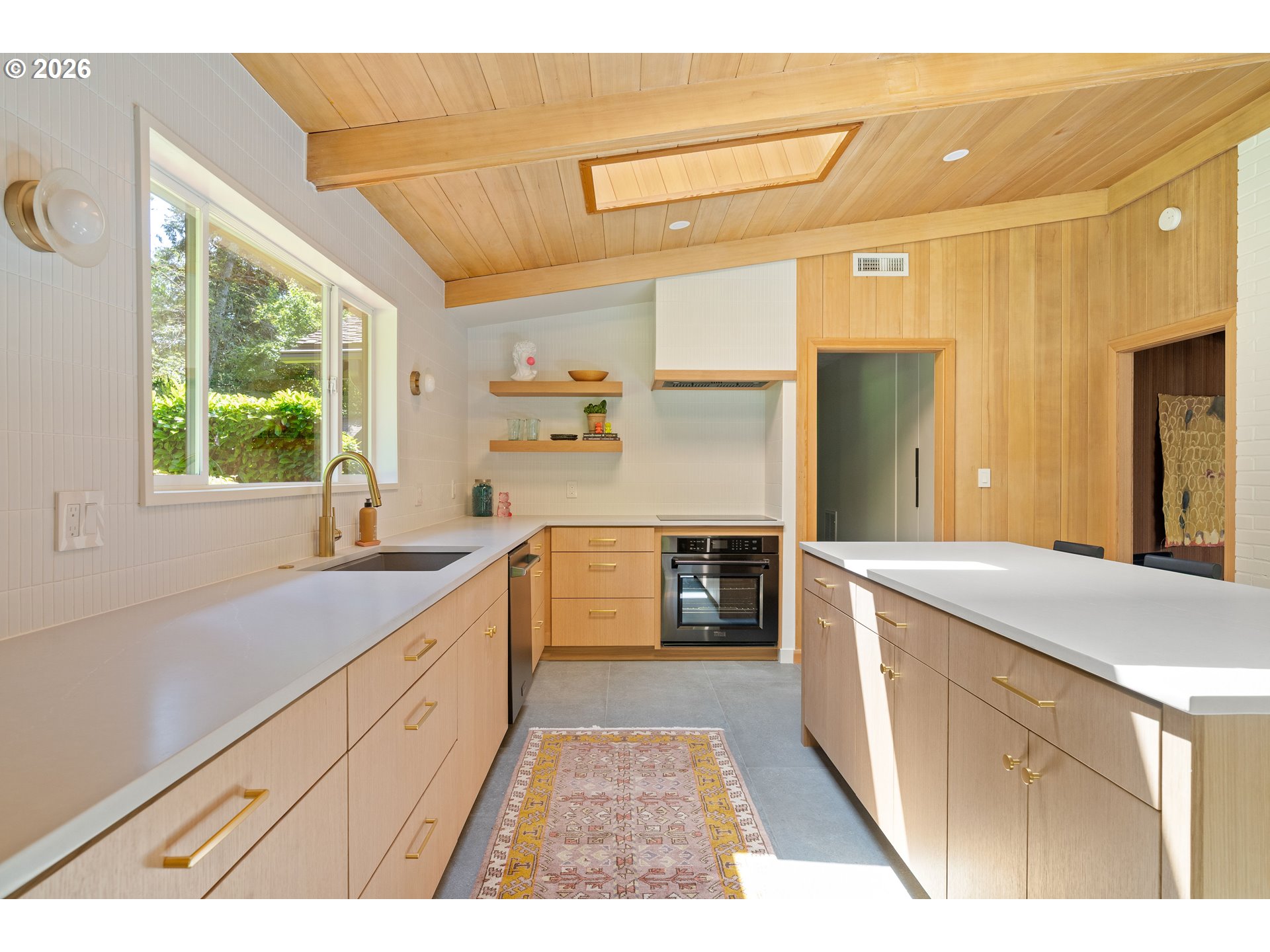 5100 SW LAURELWOOD AVE
