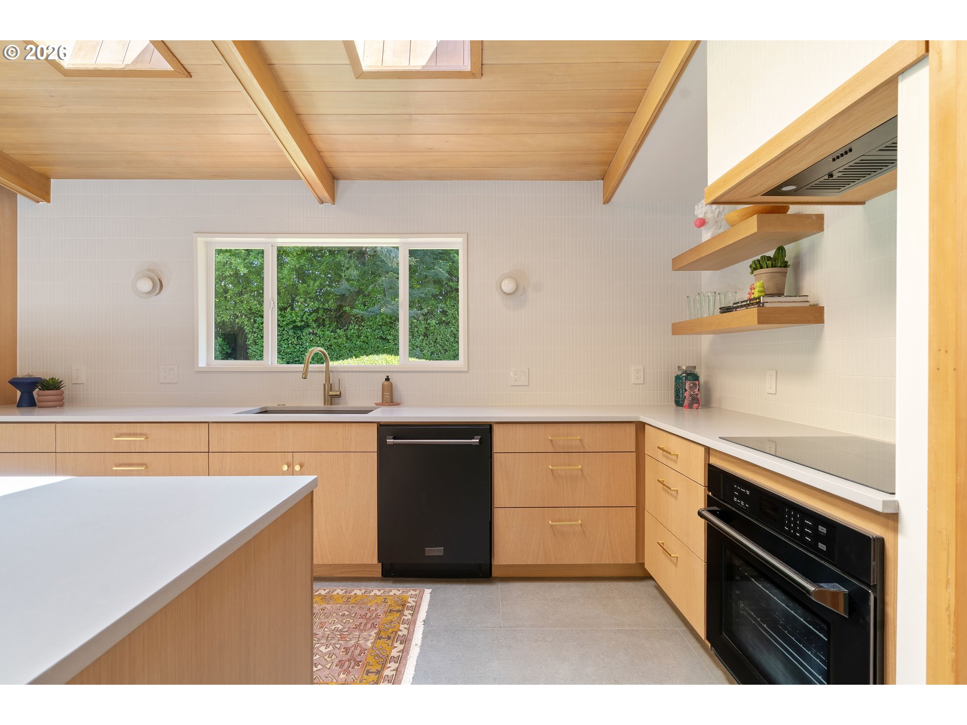 5100 SW LAURELWOOD AVE