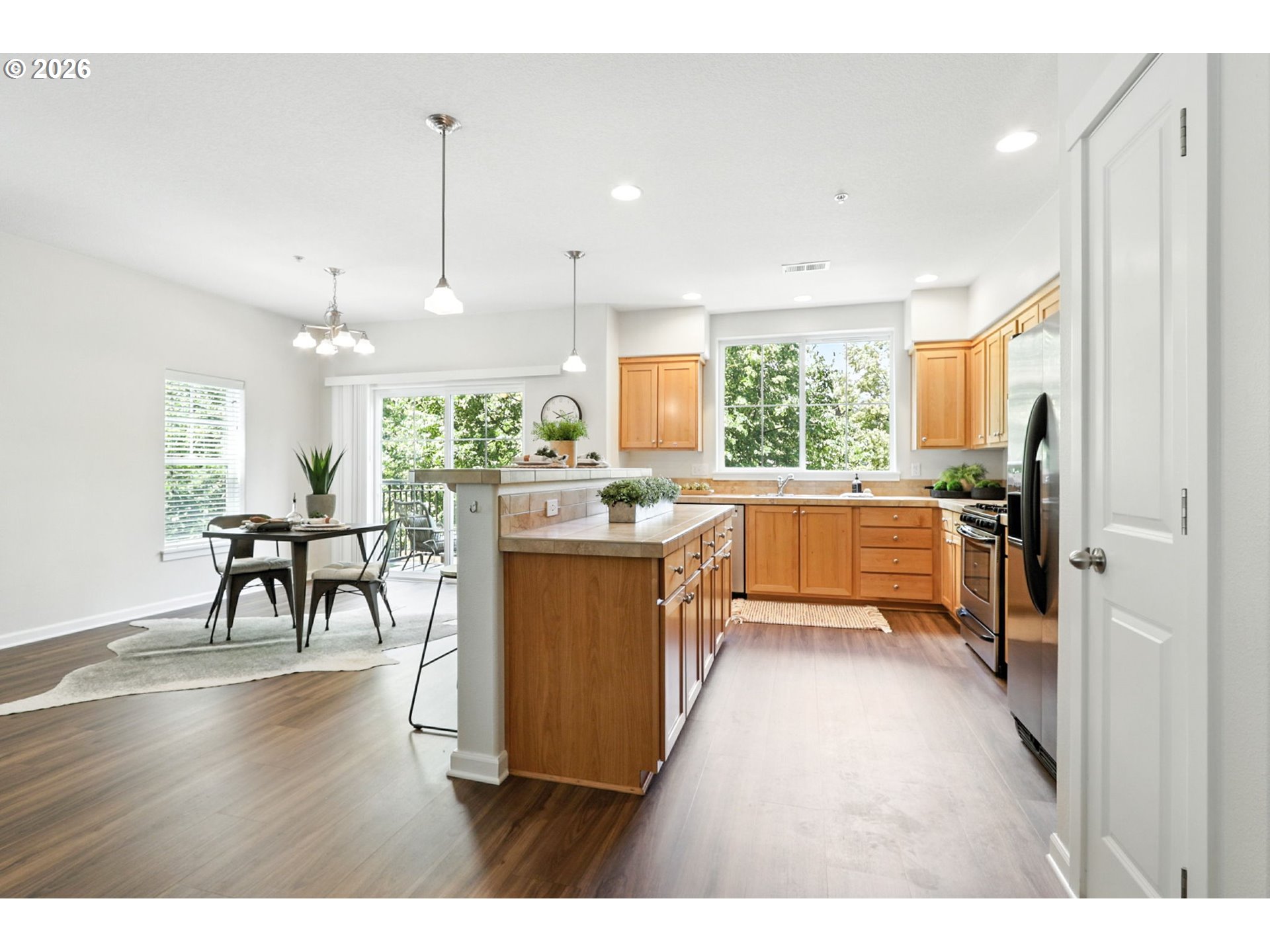 10805 NE RED WING WAY