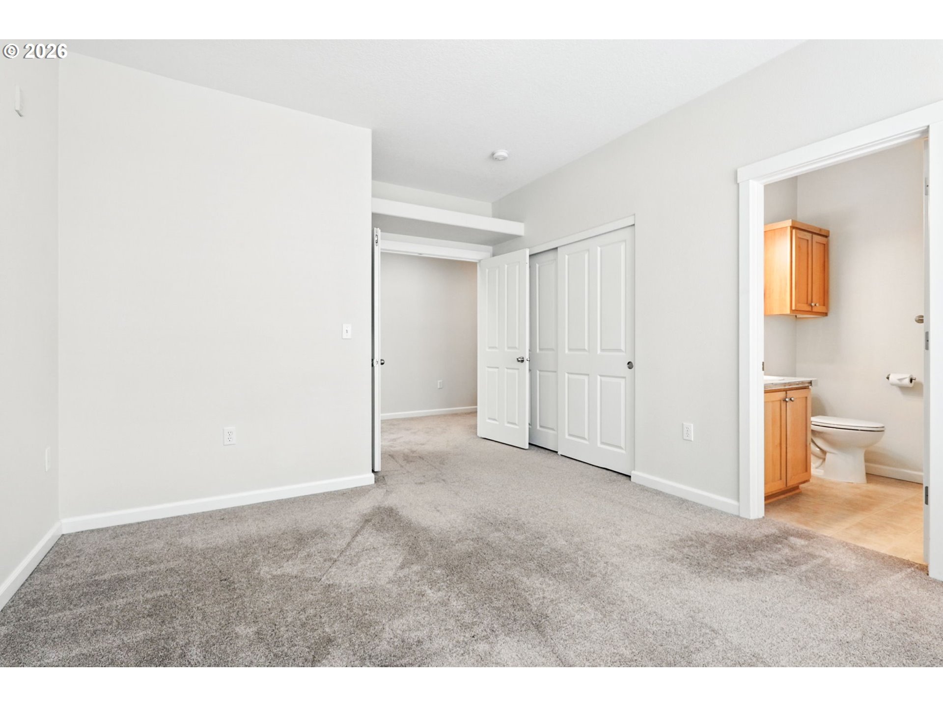 10805 NE RED WING WAY