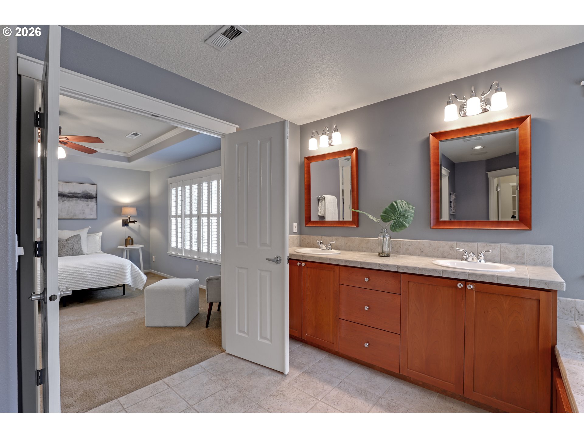 13922 NW STONEBRIDGE DR