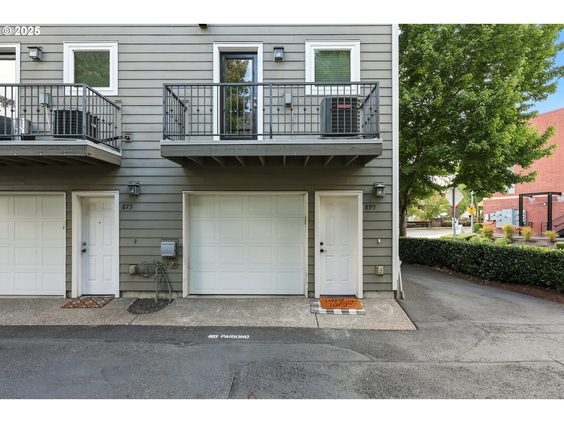 895 SW 170TH AVE