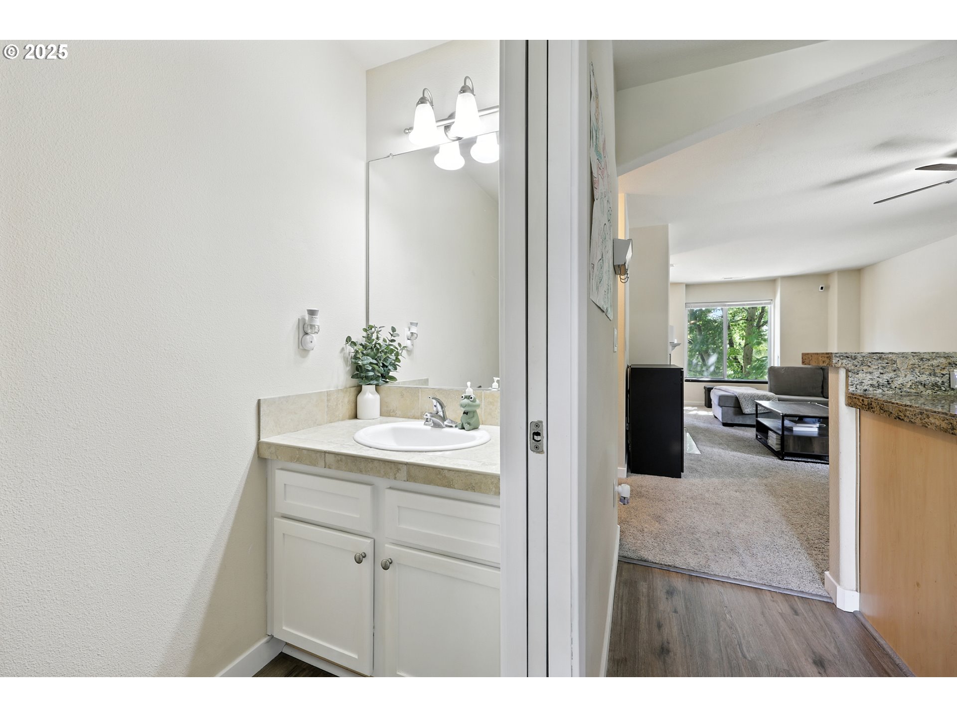 895 SW 170TH AVE