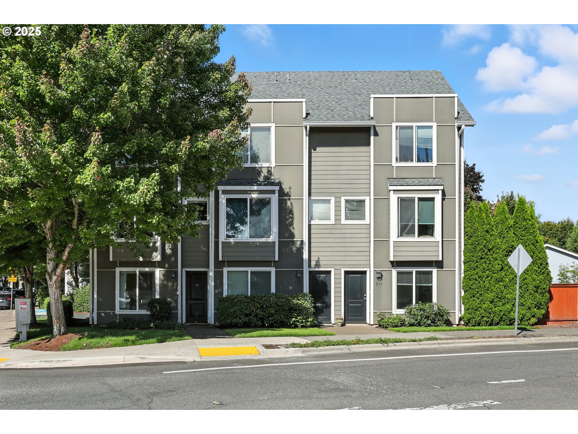 895 SW 170TH AVE