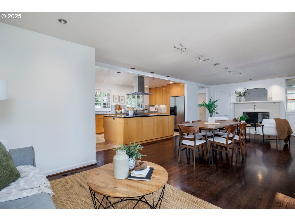 4260 SW 83RD AVE