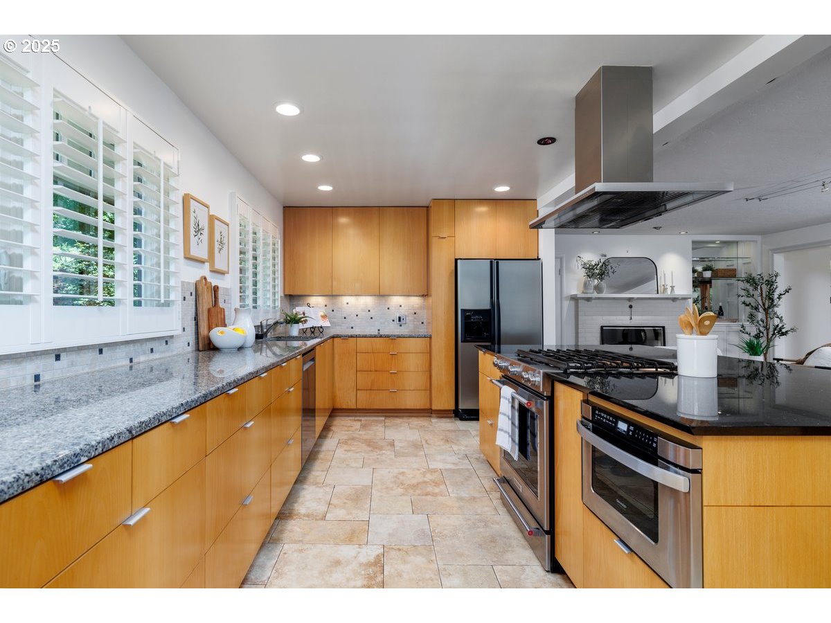 4260 SW 83RD AVE