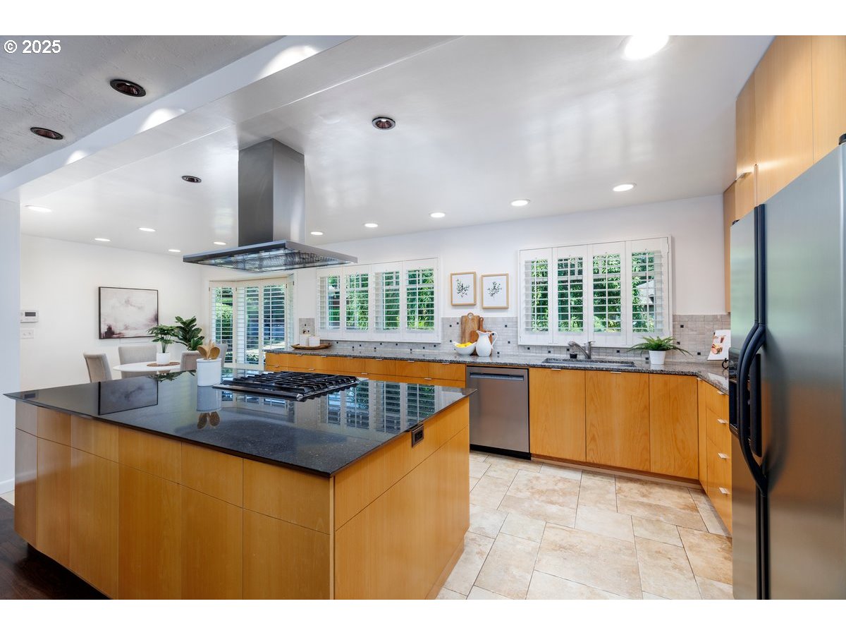 4260 SW 83RD AVE