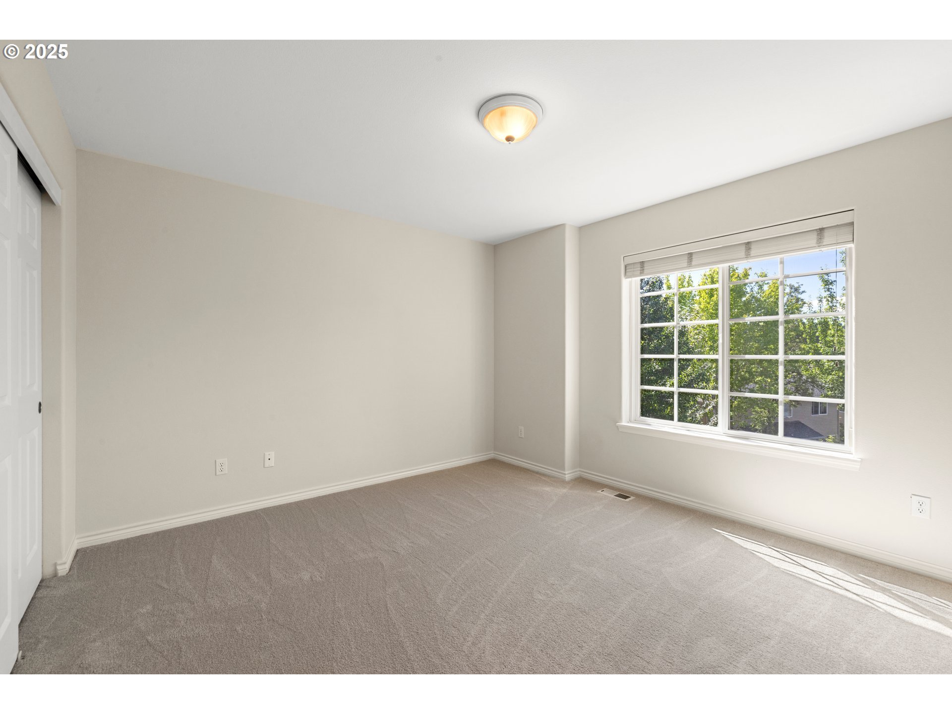 4556 NW OAKPOINT WAY