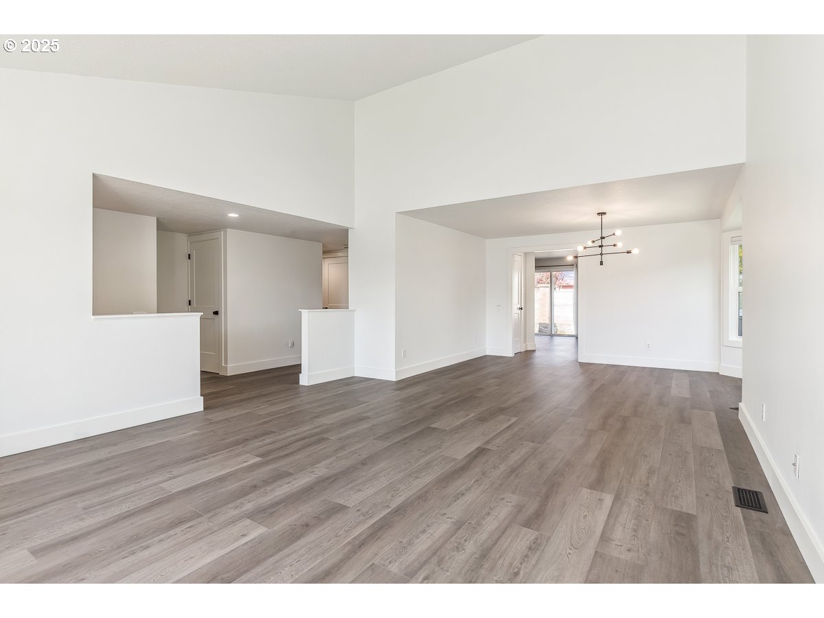 2143 NE 148TH PL