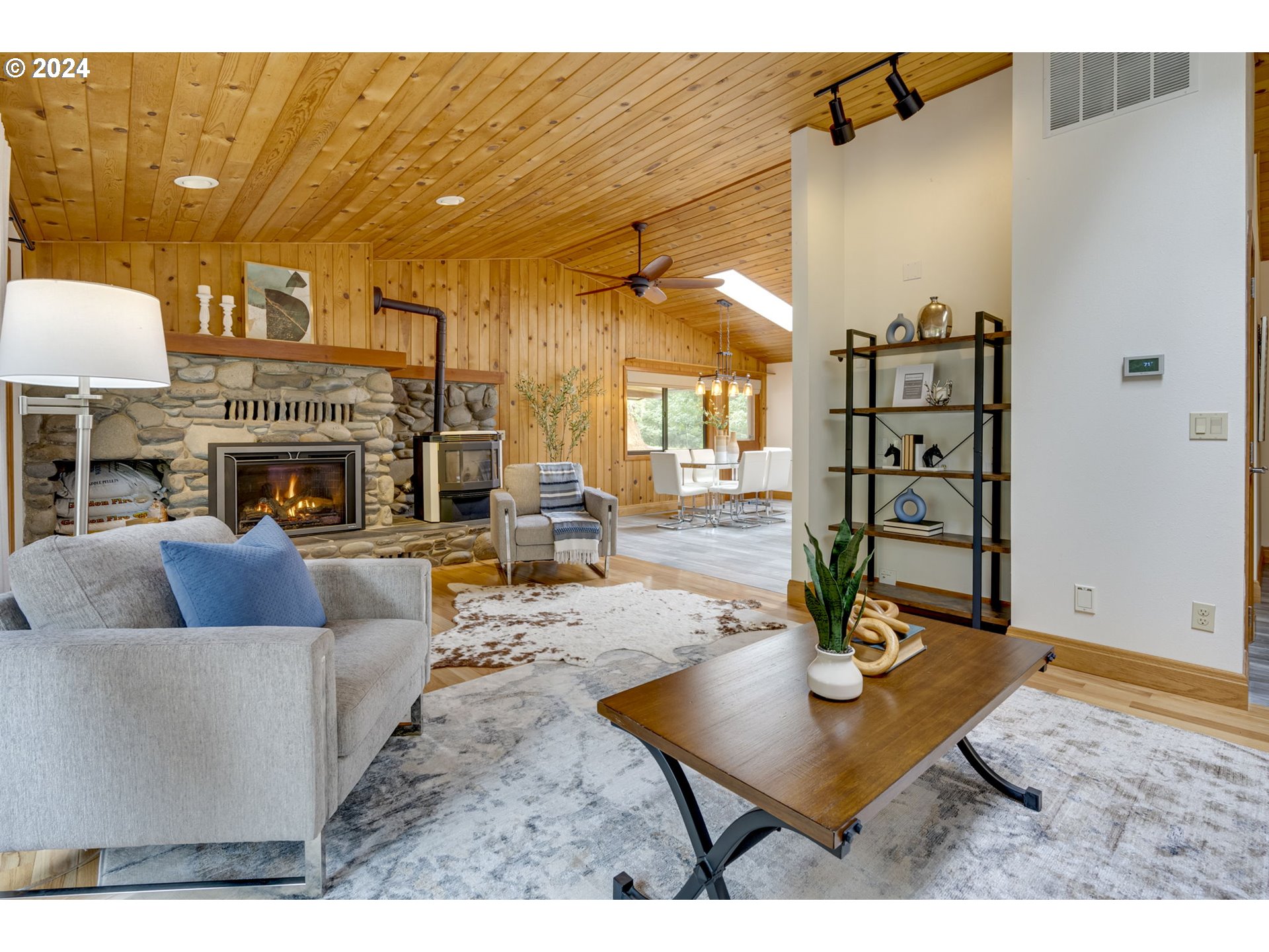 24200 QUEEN ANNE DR