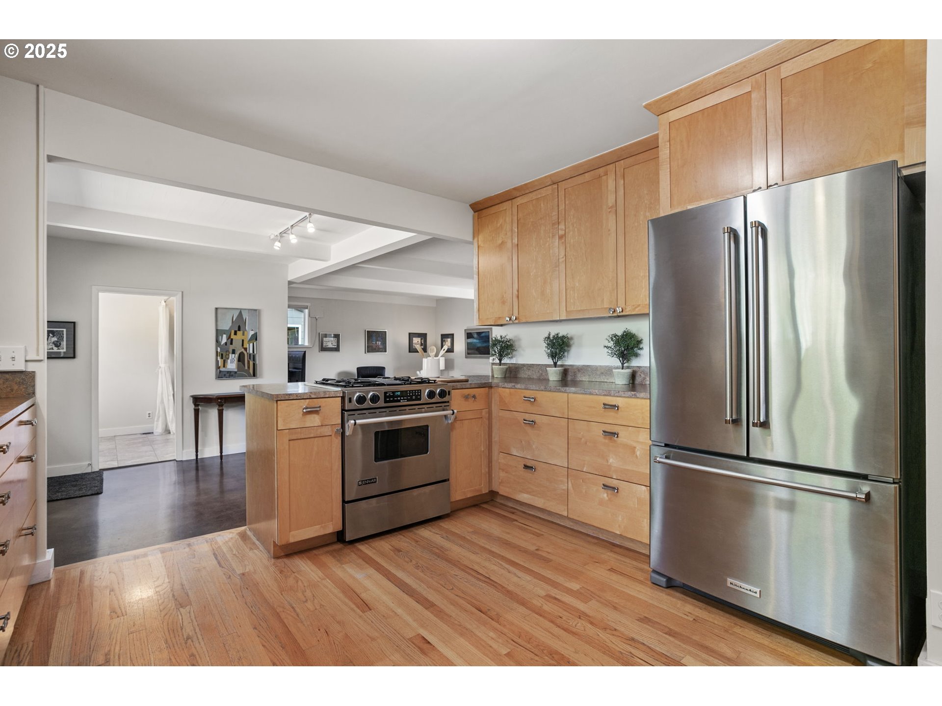 4126 SW IDAHO TER