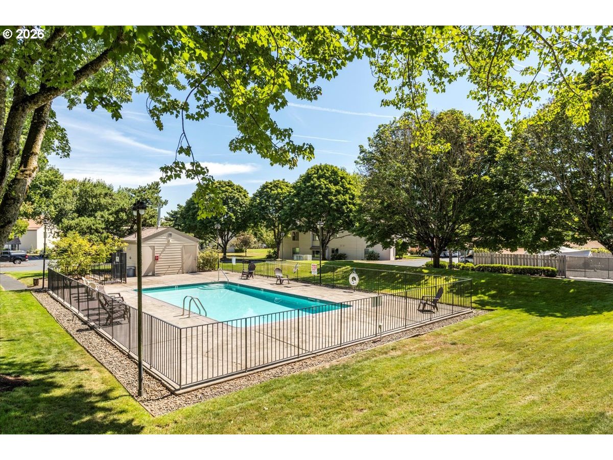 11724 SW BOONES BEND DR