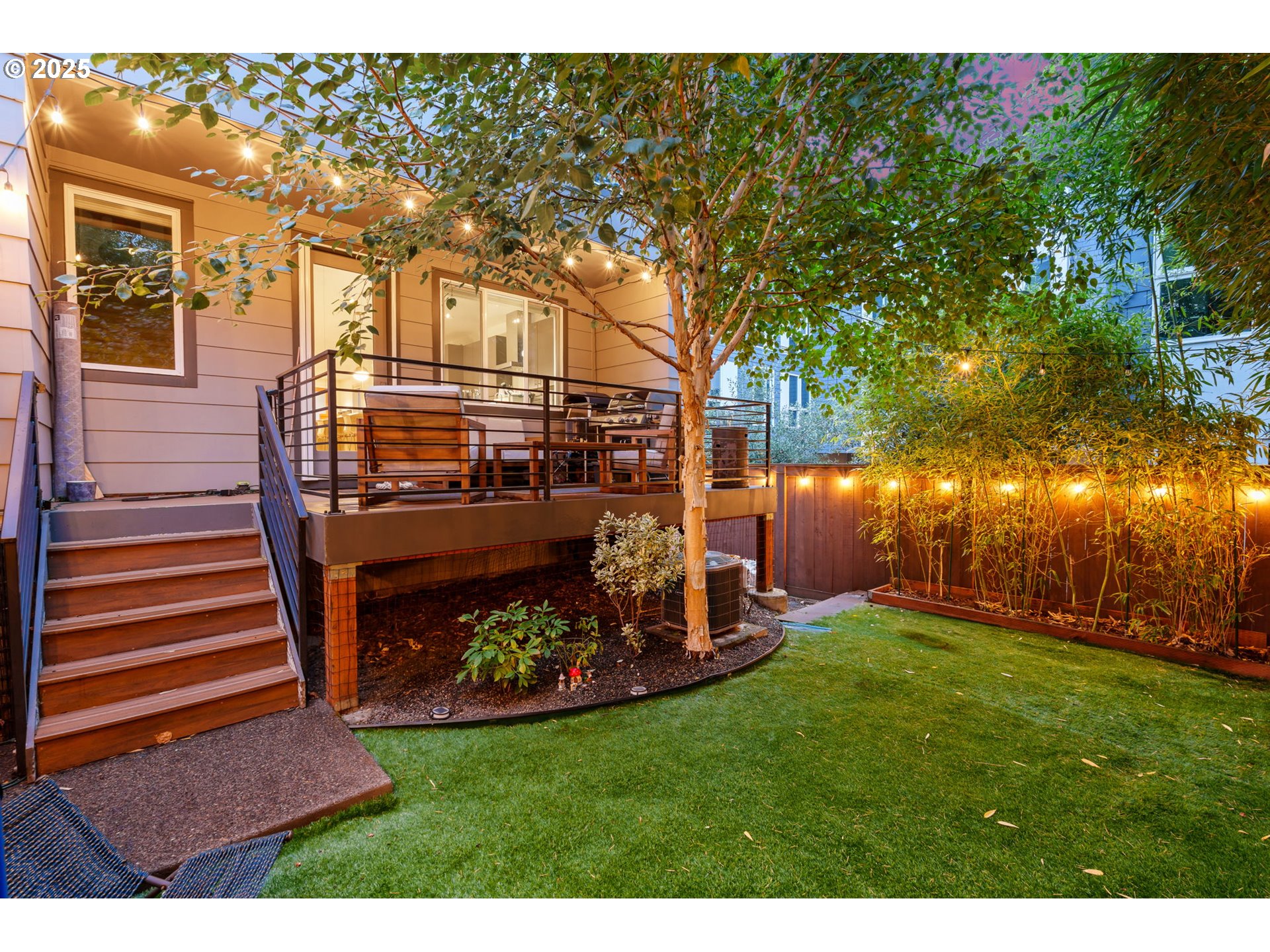 2526 SE 28TH PL