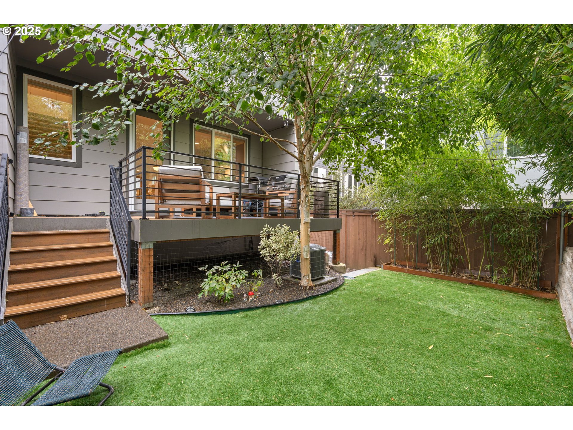 2526 SE 28TH PL