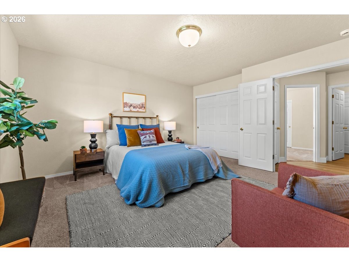 20014 AUGUSTA DR