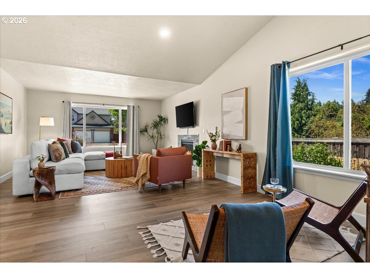 20014 AUGUSTA DR