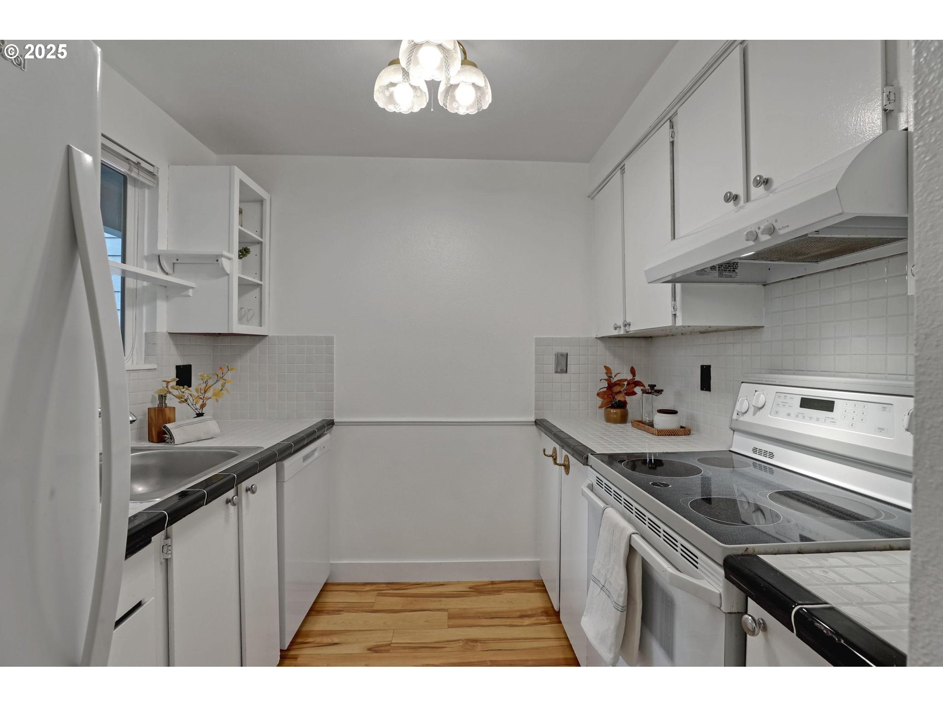 5488 SW ALGER AVE # I-7