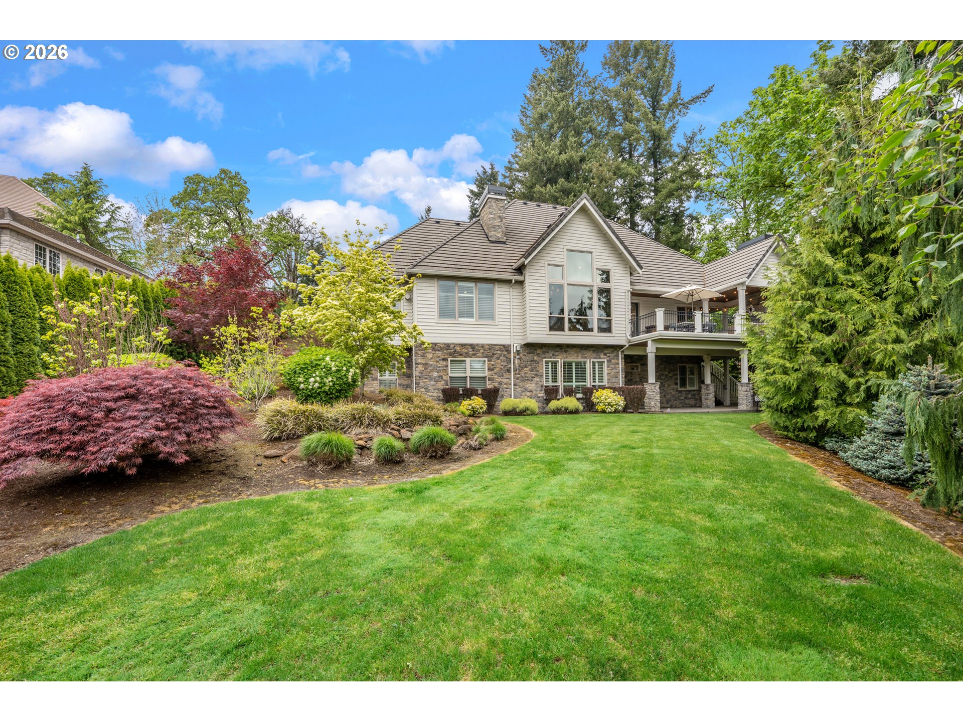 2605 LORINDA LN