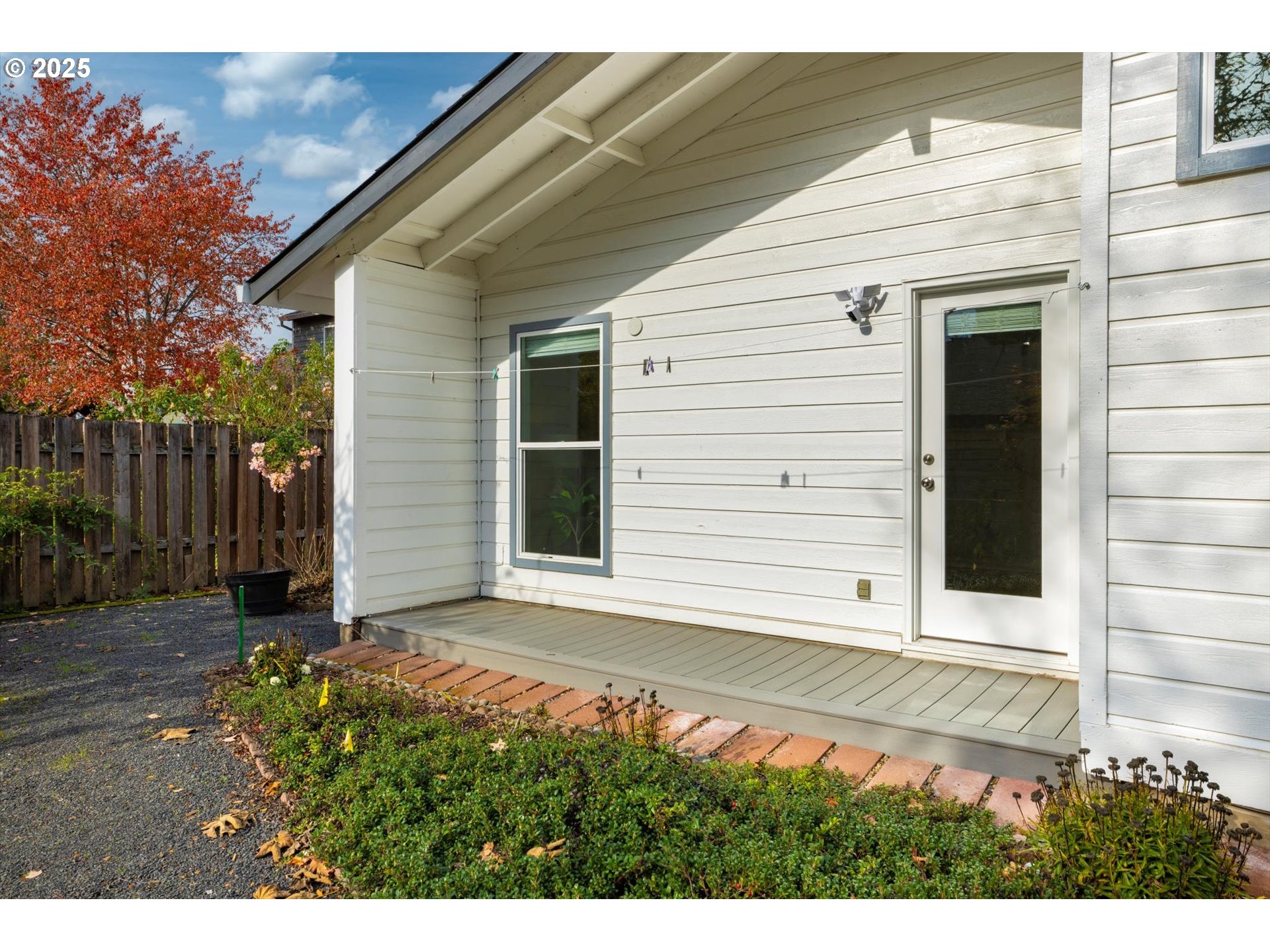 17290 NW MEADOW GRASS DR