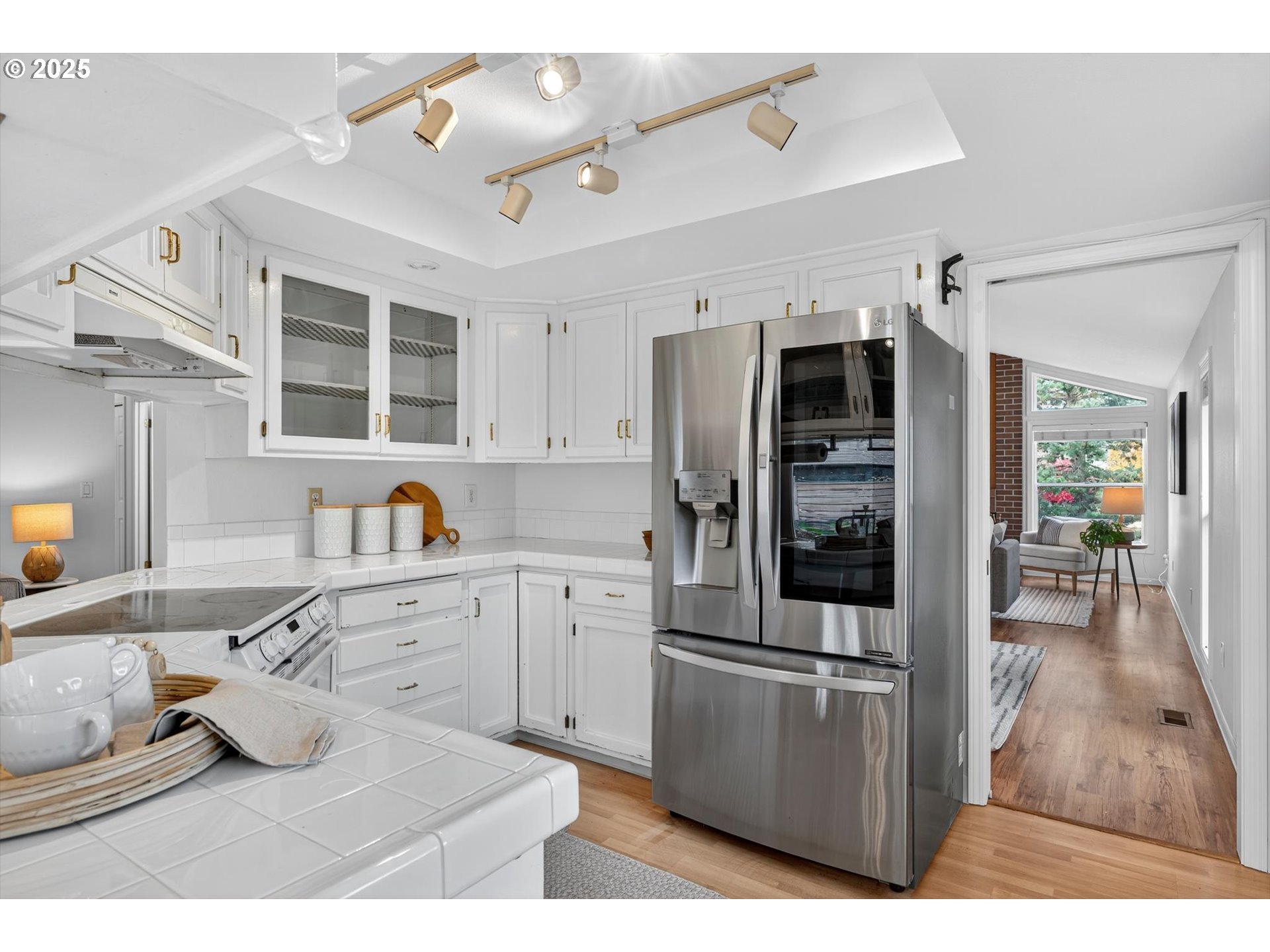 17290 NW MEADOW GRASS DR