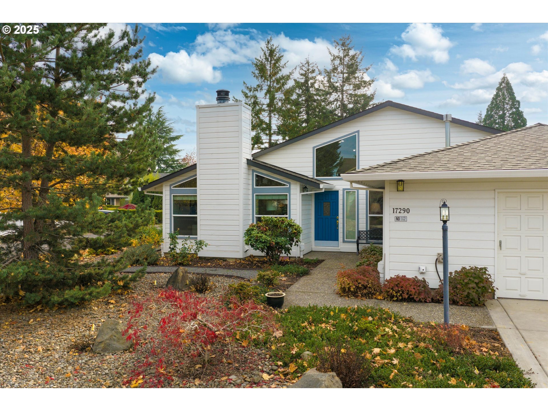 17290 NW MEADOW GRASS DR